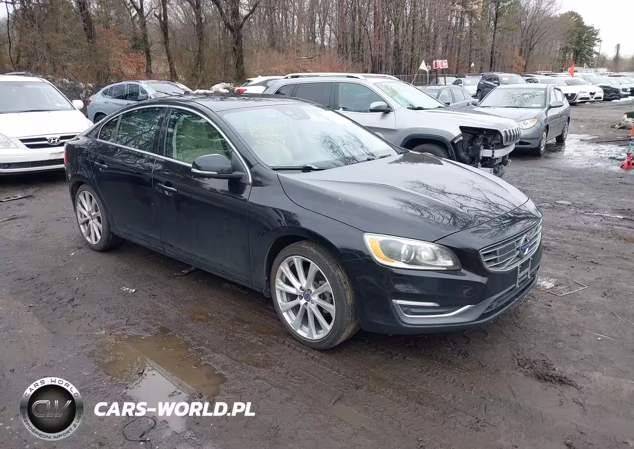 2016 Volvo S60 Inscription T5 Drive-E Platinum