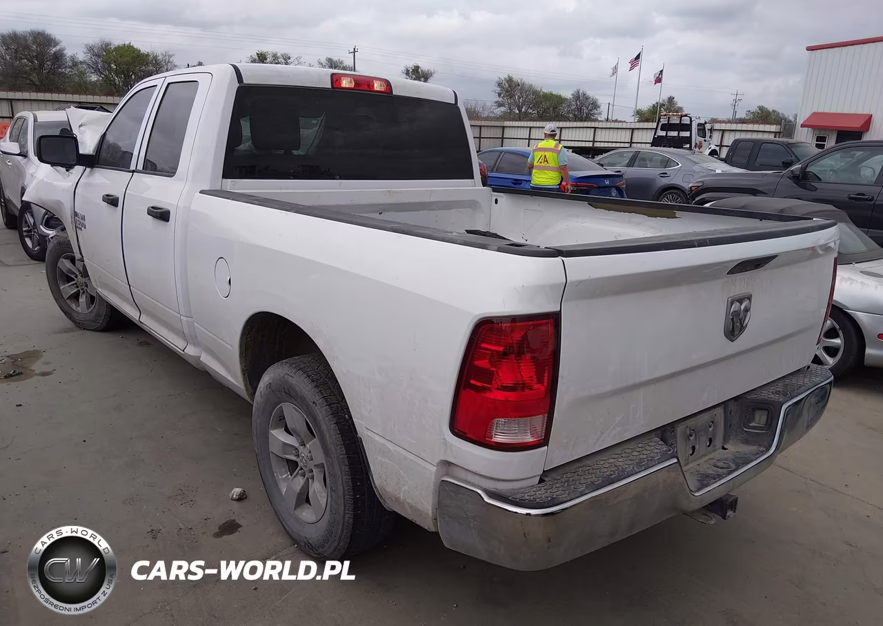 2020 Ram 1500 Classic Tradesman 4X2 6'4 Box VIN:1C6RR6FG1LS114769 - 3