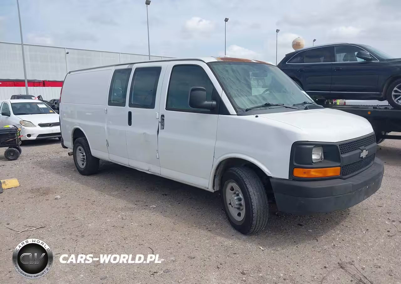 2010 Chevrolet Express 2500 Work Van