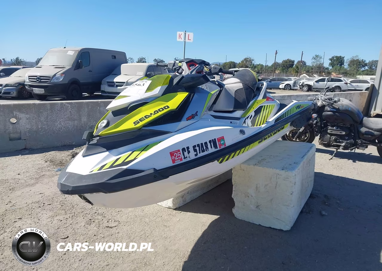 2017 Seadoo Seadoo VIN:00000YDV23655C717 - 2