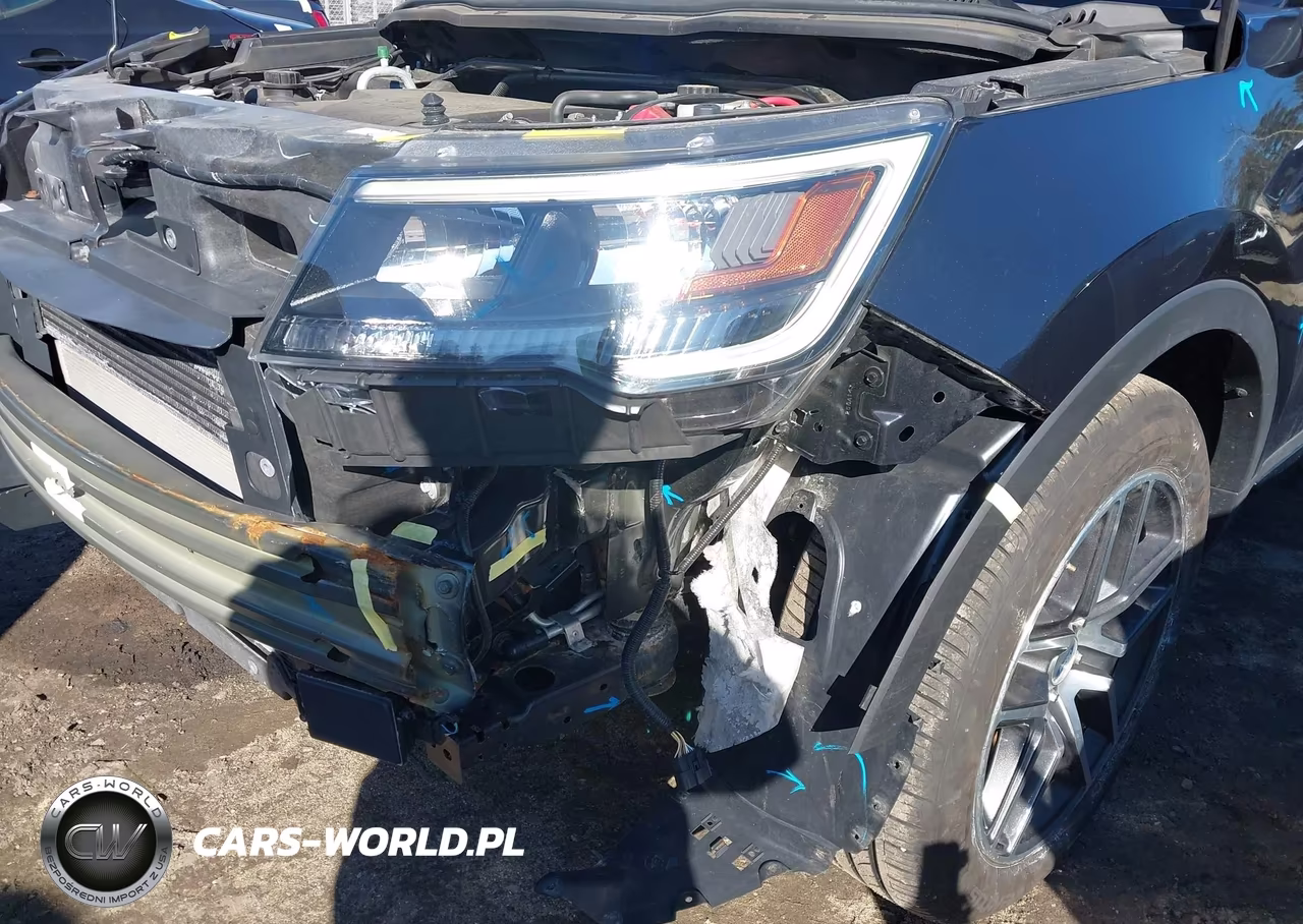 2019 Ford Explorer Sport VIN:1FM5K8GT2KGA01669 - 18