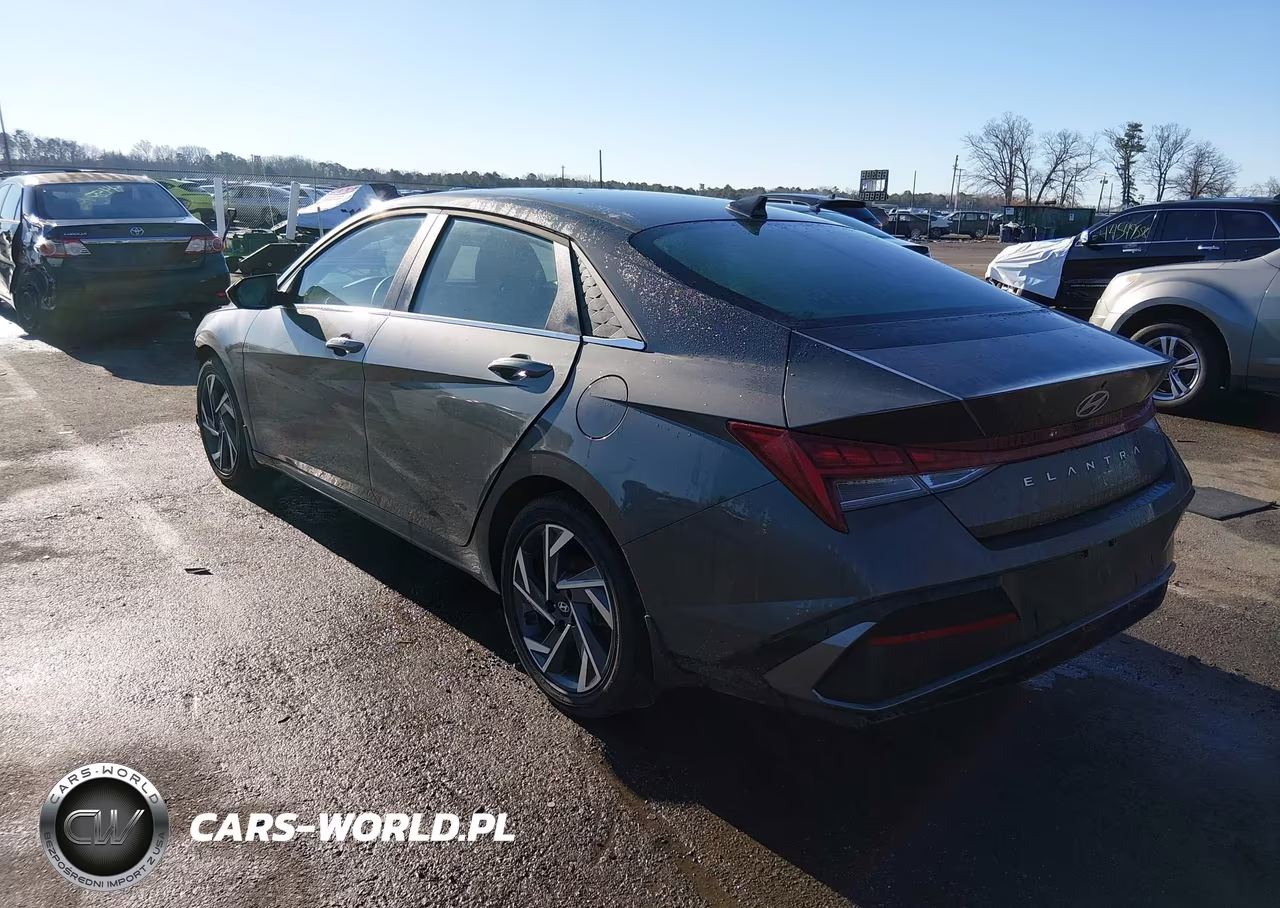2025 Hyundai Elantra Sel Convenience VIN:KMHLS4DG2SU073092 - 3