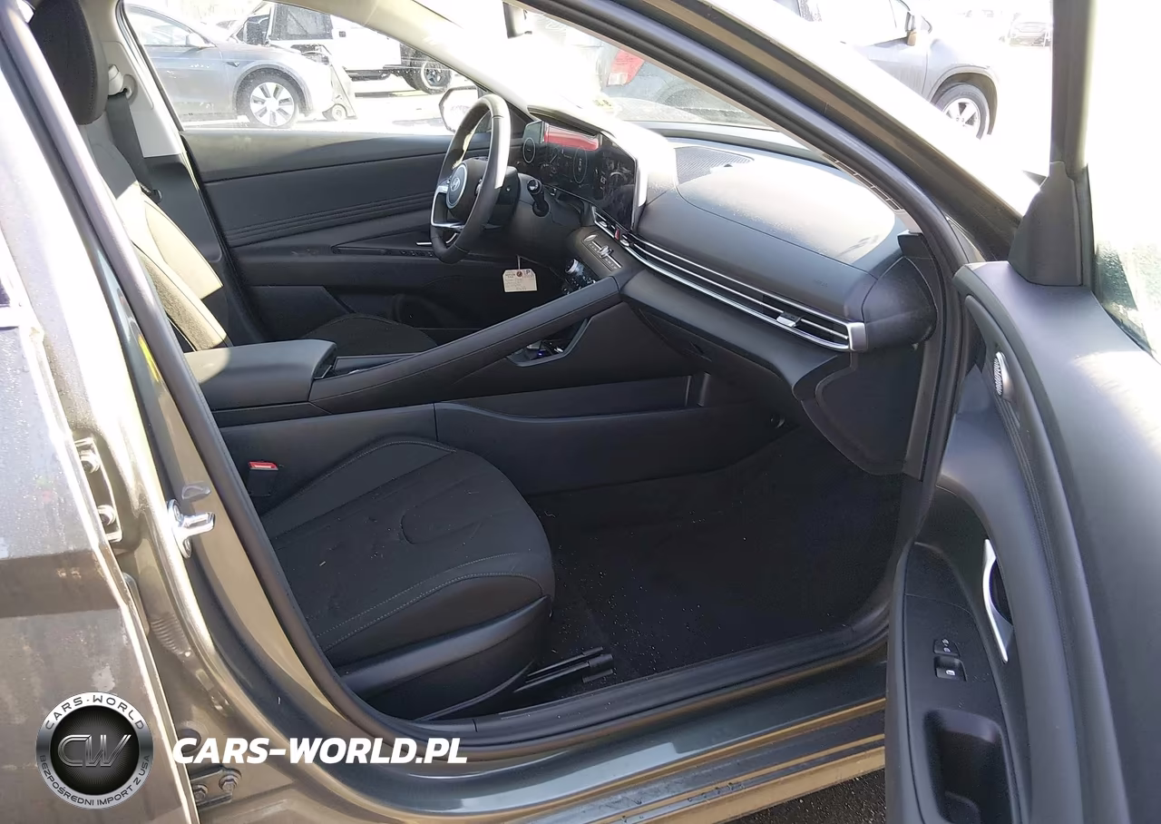 2025 Hyundai Elantra Sel Convenience VIN:KMHLS4DG2SU073092 - 5