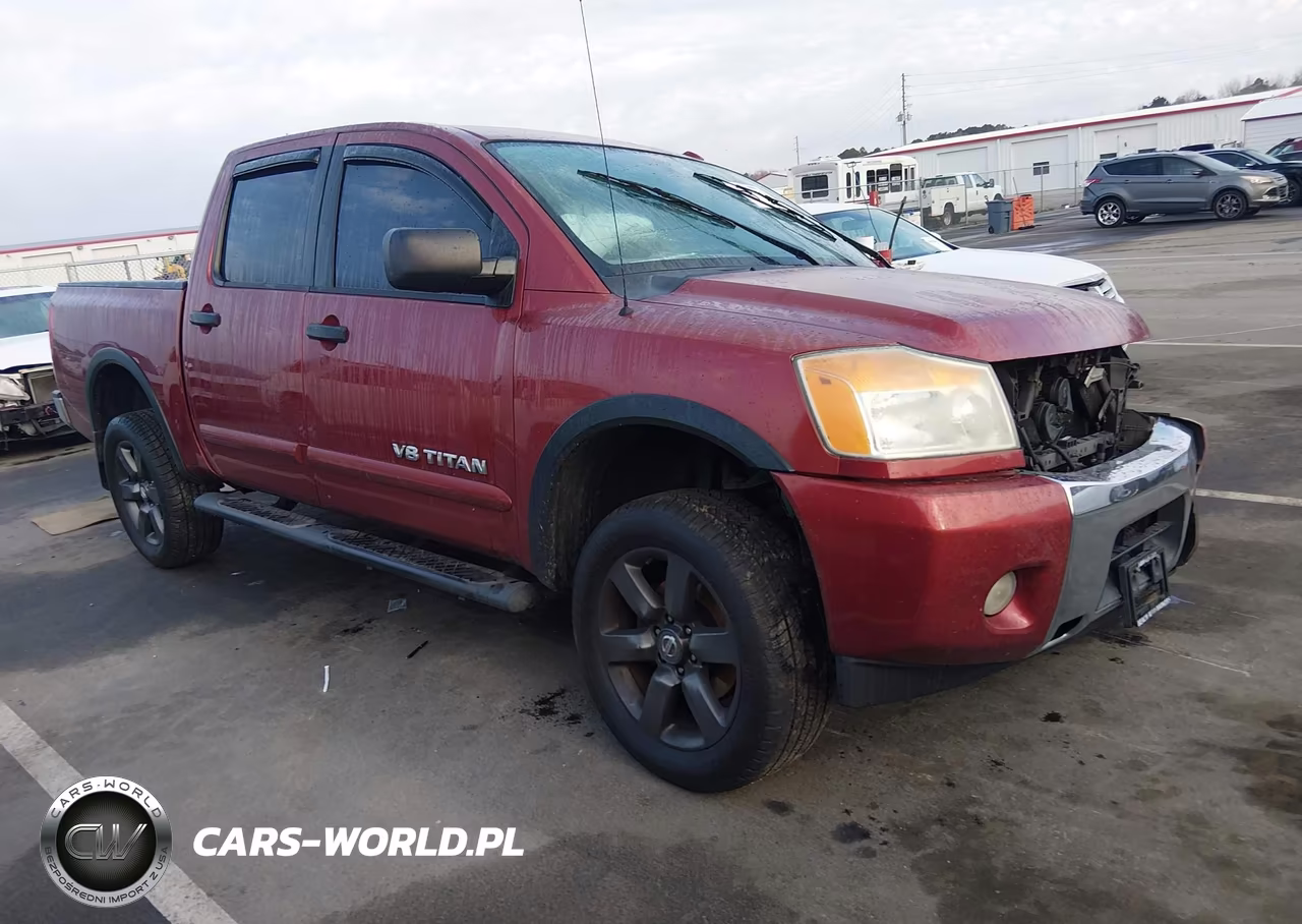 2015 Nissan Titan Sv