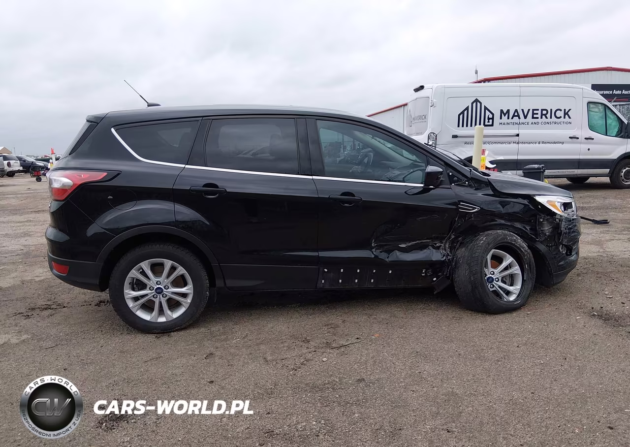 2017 Ford Escape Se VIN:1FMCU0GD8HUD53211 - 13