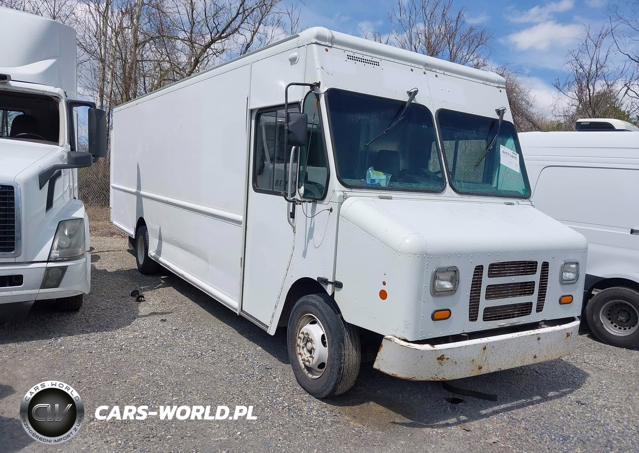 2015 Ford F-59 Commercial Stripped