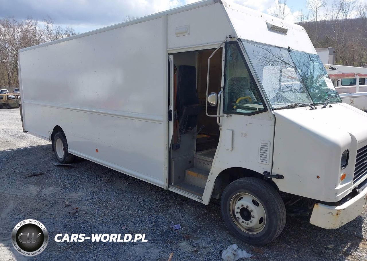 2017 Ford F-59 Commercial Stripped