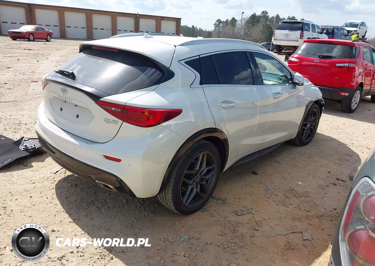 2017 Infiniti Qx30 Premium VIN:SJKCH5CP0HA027228 - 4