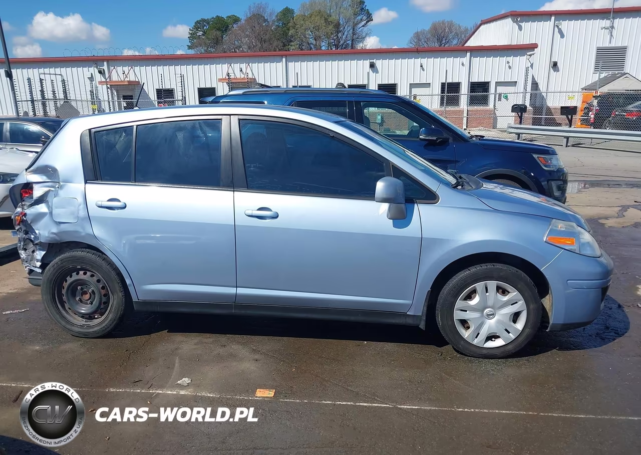 2011 Nissan Versa 1.8S VIN:3N1BC1CP3BL416275 - 14