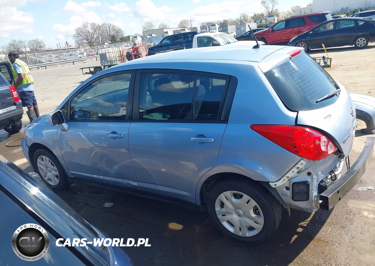 2011 Nissan Versa 1.8S VIN:3N1BC1CP3BL416275 - 15