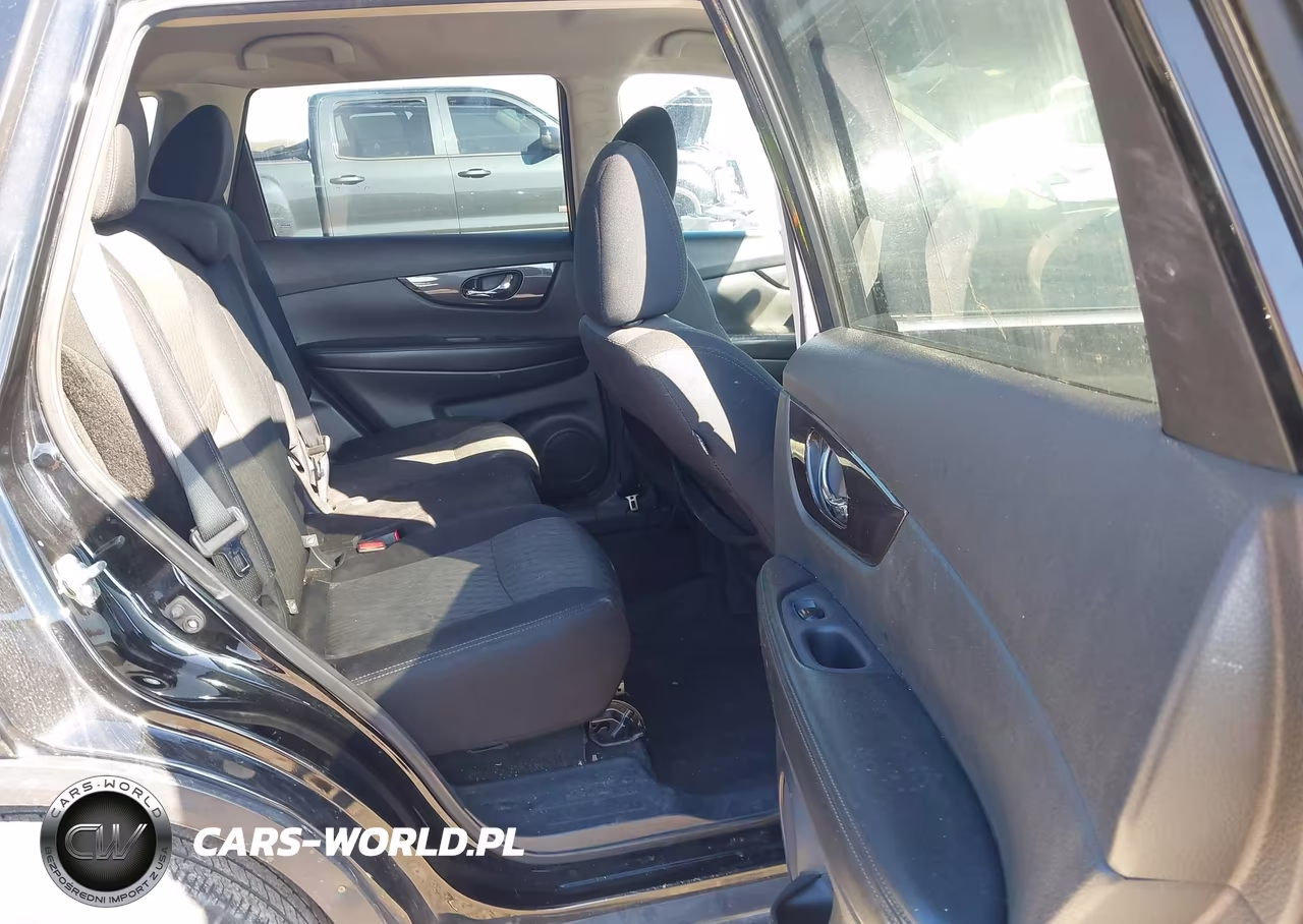 2019 Nissan Rogue S VIN:5N1AT2MT0KC727700 - 8