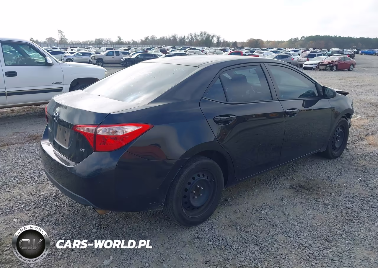 2017 Toyota Corolla Le VIN:2T1BURHE4HC862902 - 4