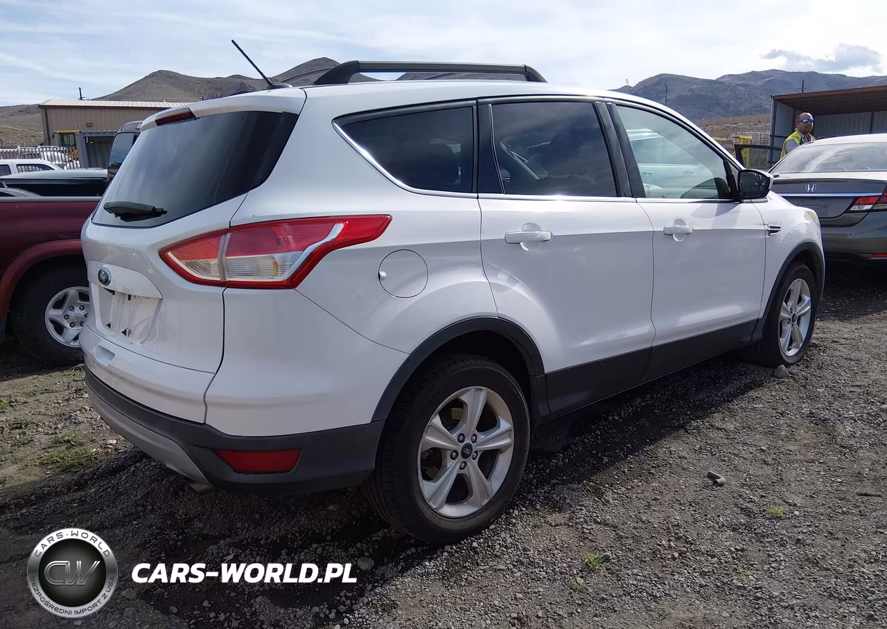 2015 Ford Escape Se VIN:1FMCU9GX9FUA64236 - 4