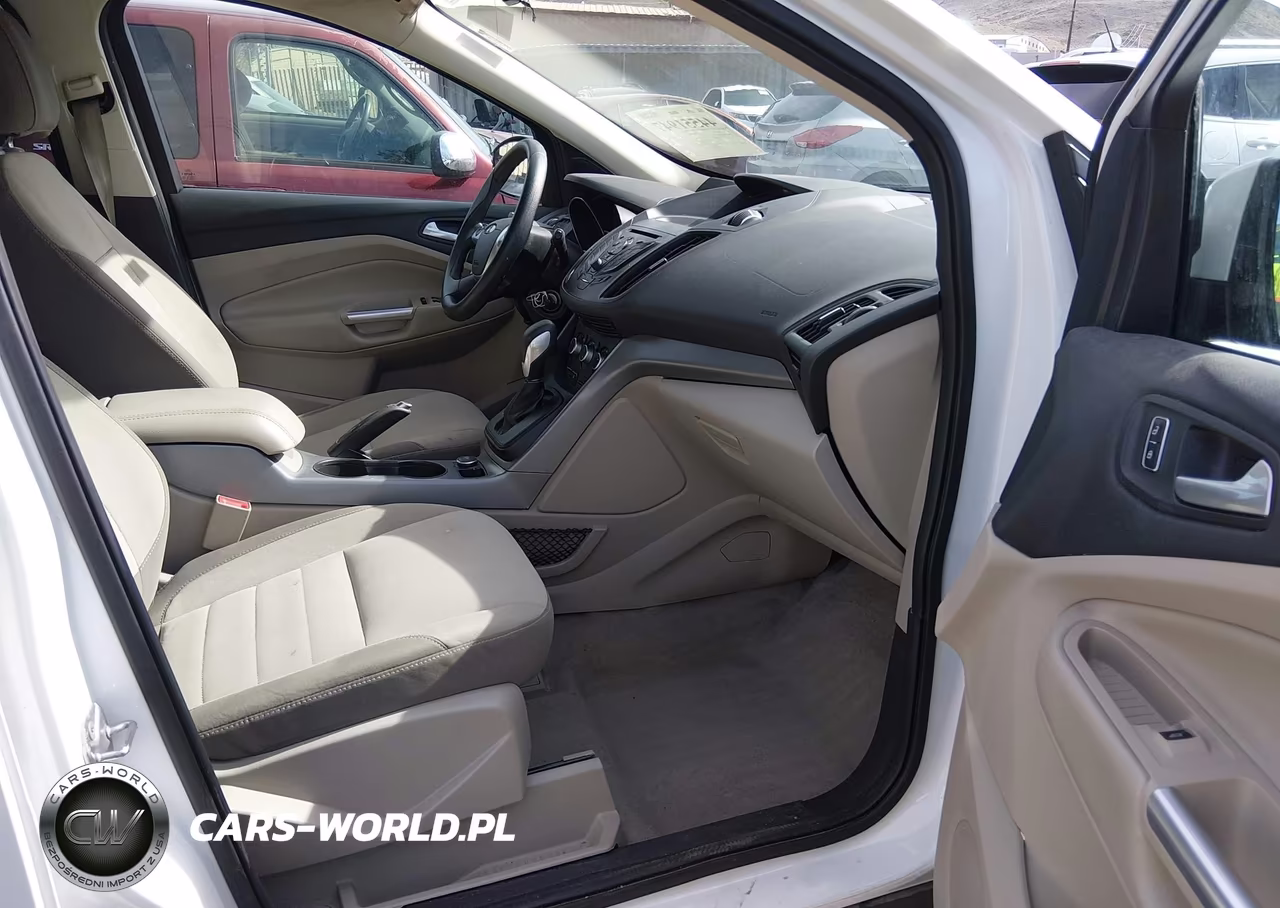 2015 Ford Escape Se VIN:1FMCU9GX9FUA64236 - 5