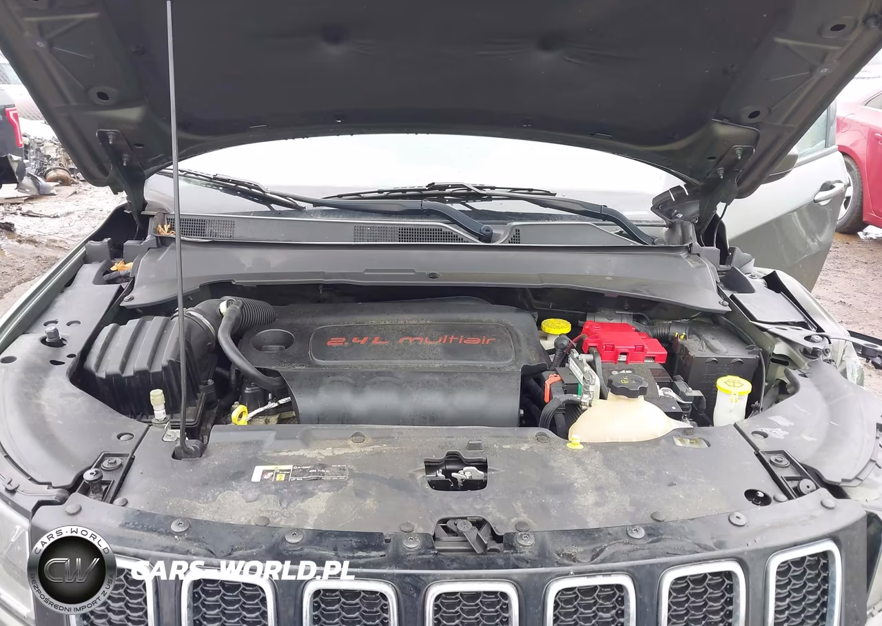 2020 Jeep Compass Latitude 4X4 VIN:3C4NJDBBXLT116578 - 10