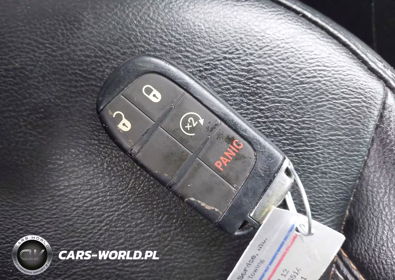 2020 Jeep Compass Latitude 4X4 VIN:3C4NJDBBXLT116578 - 11