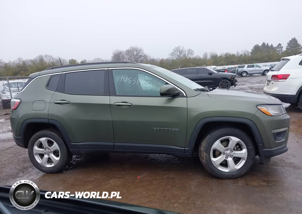 2020 Jeep Compass Latitude 4X4 VIN:3C4NJDBBXLT116578 - 13