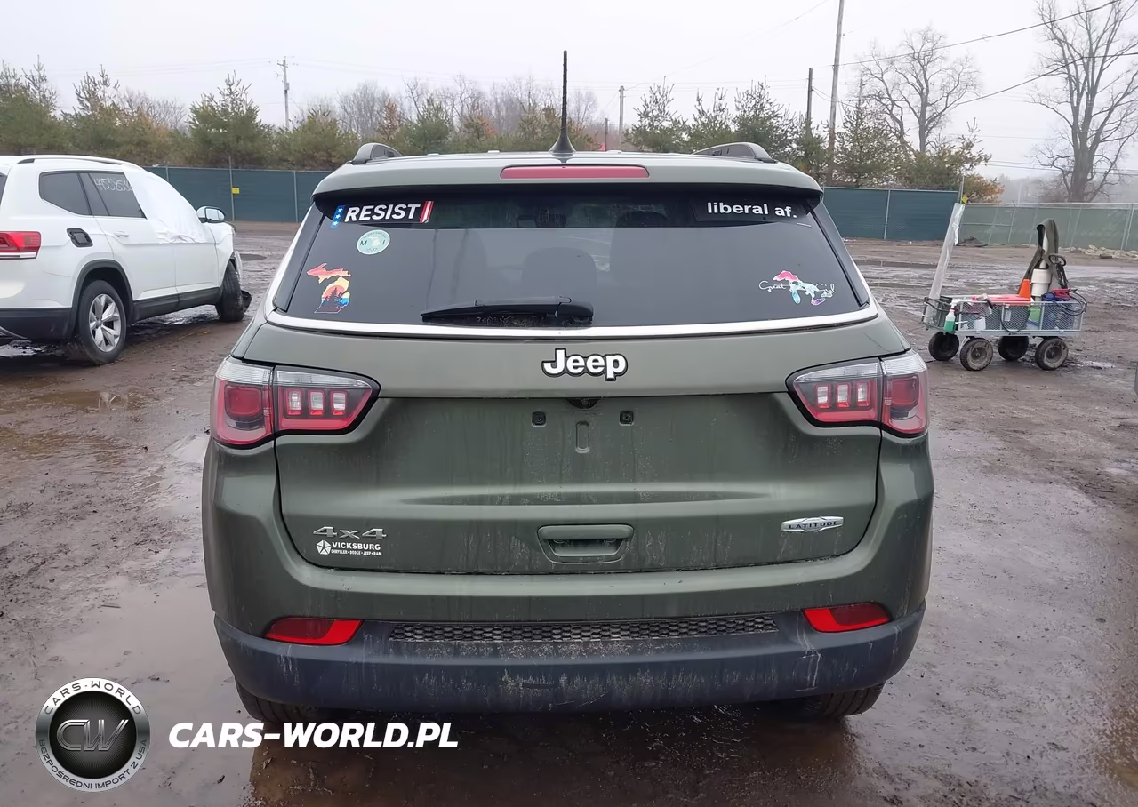 2020 Jeep Compass Latitude 4X4 VIN:3C4NJDBBXLT116578 - 16