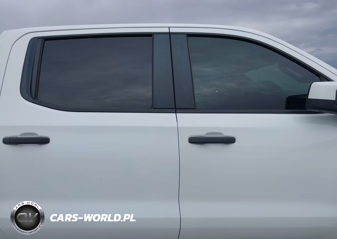 2021 Chevrolet Silverado 1500 4Wd Short Bed Custom VIN:3GCPYBEK5MG123470 - 14