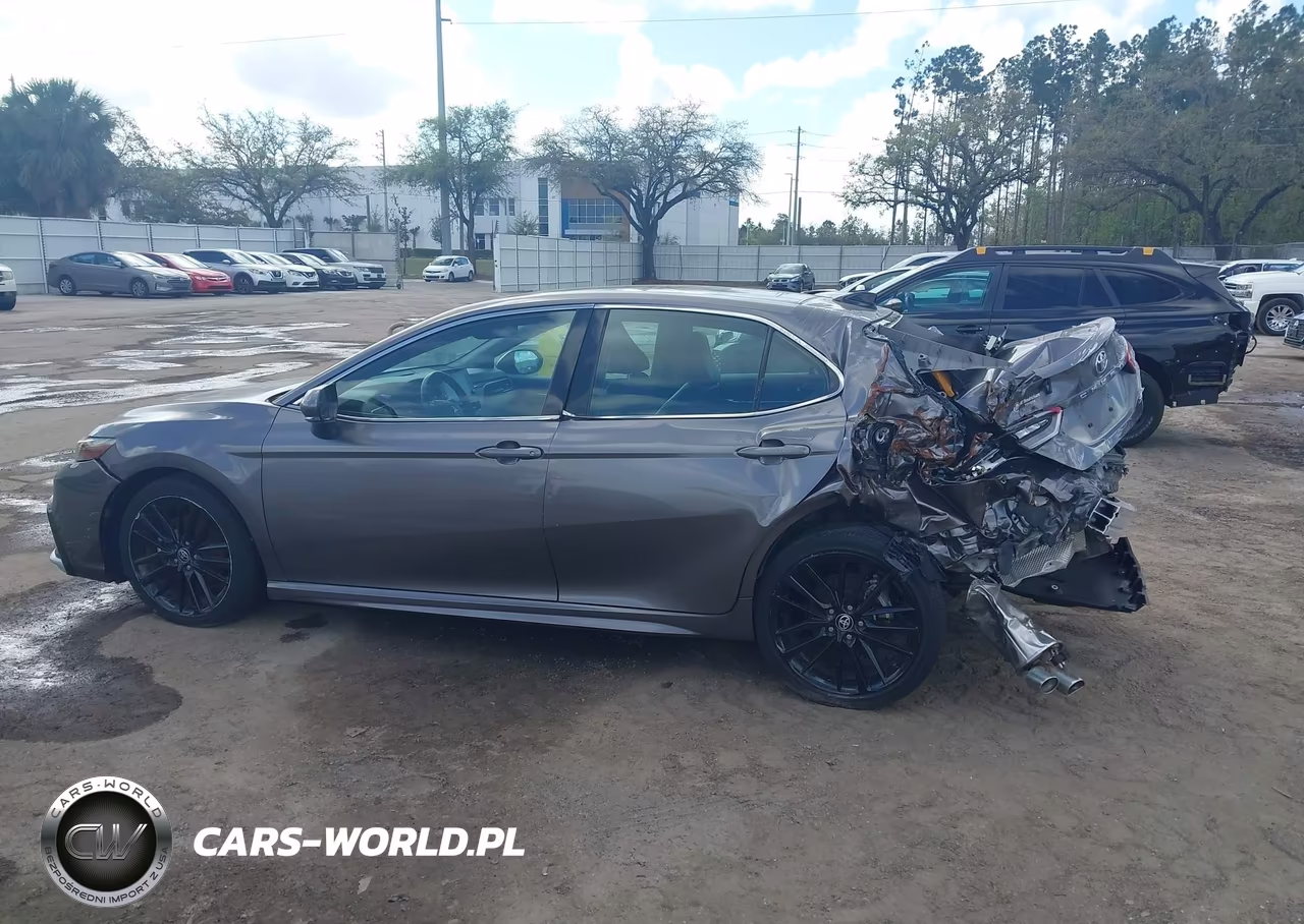 2022 Toyota Camry Xse VIN:4T1K61AK5NU032628 - 13