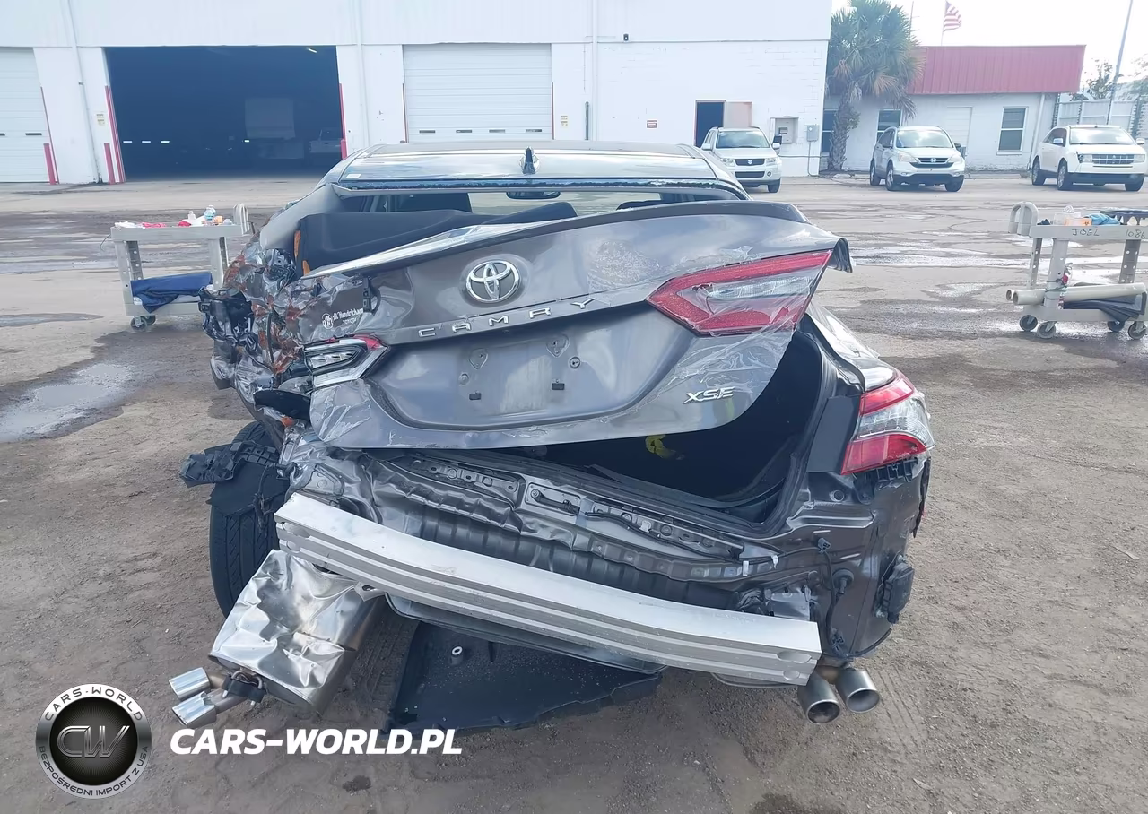 2022 Toyota Camry Xse VIN:4T1K61AK5NU032628 - 15