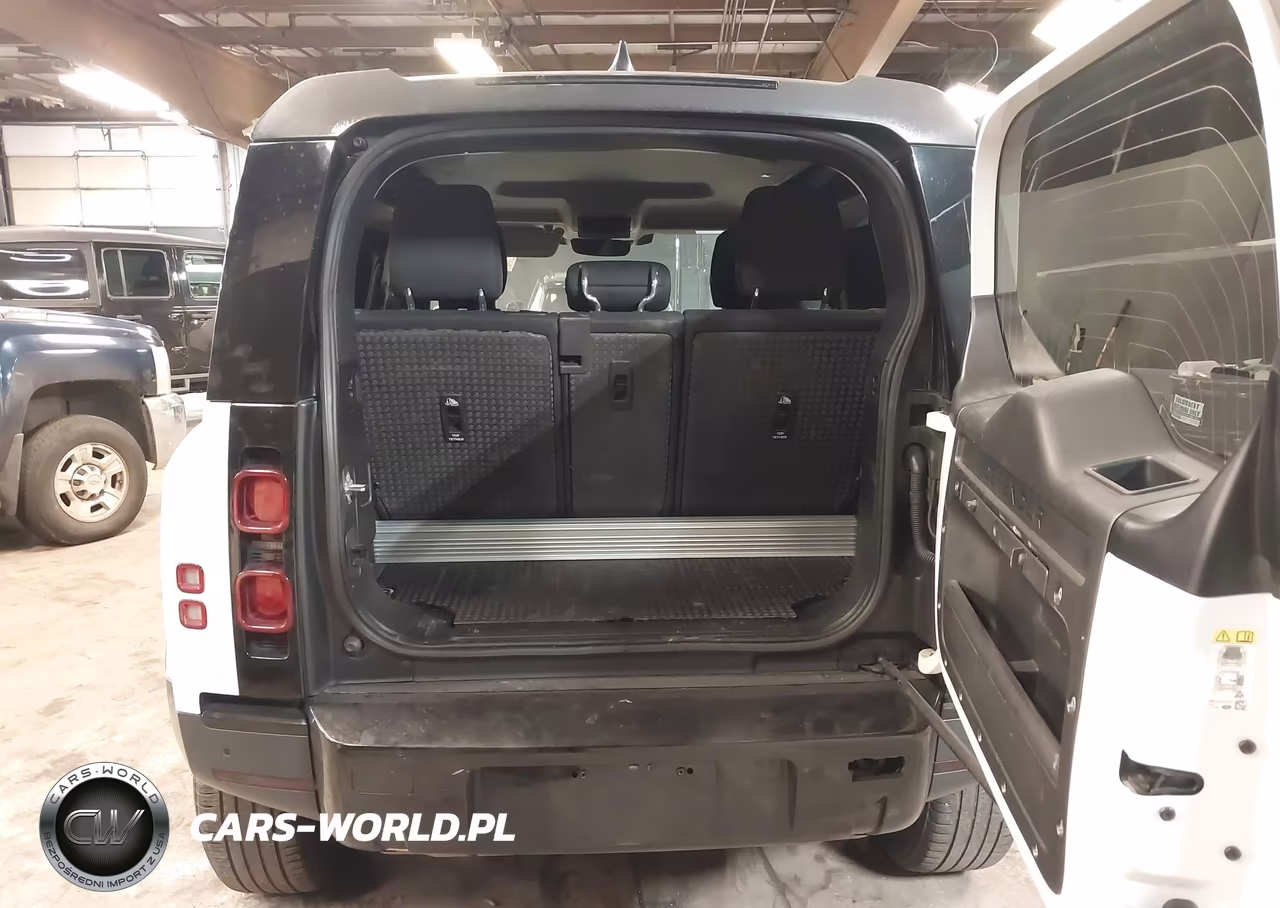 2022 Land Rover Defender 90 Standard VIN:SALEK6RX3N2064184 - 18
