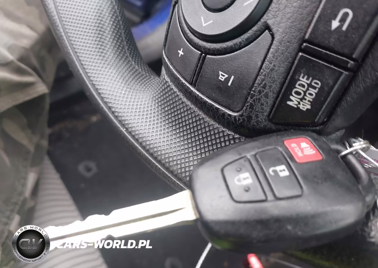 2015 Toyota Rav4 Le VIN:2T3BFREV3FW310034 - 11
