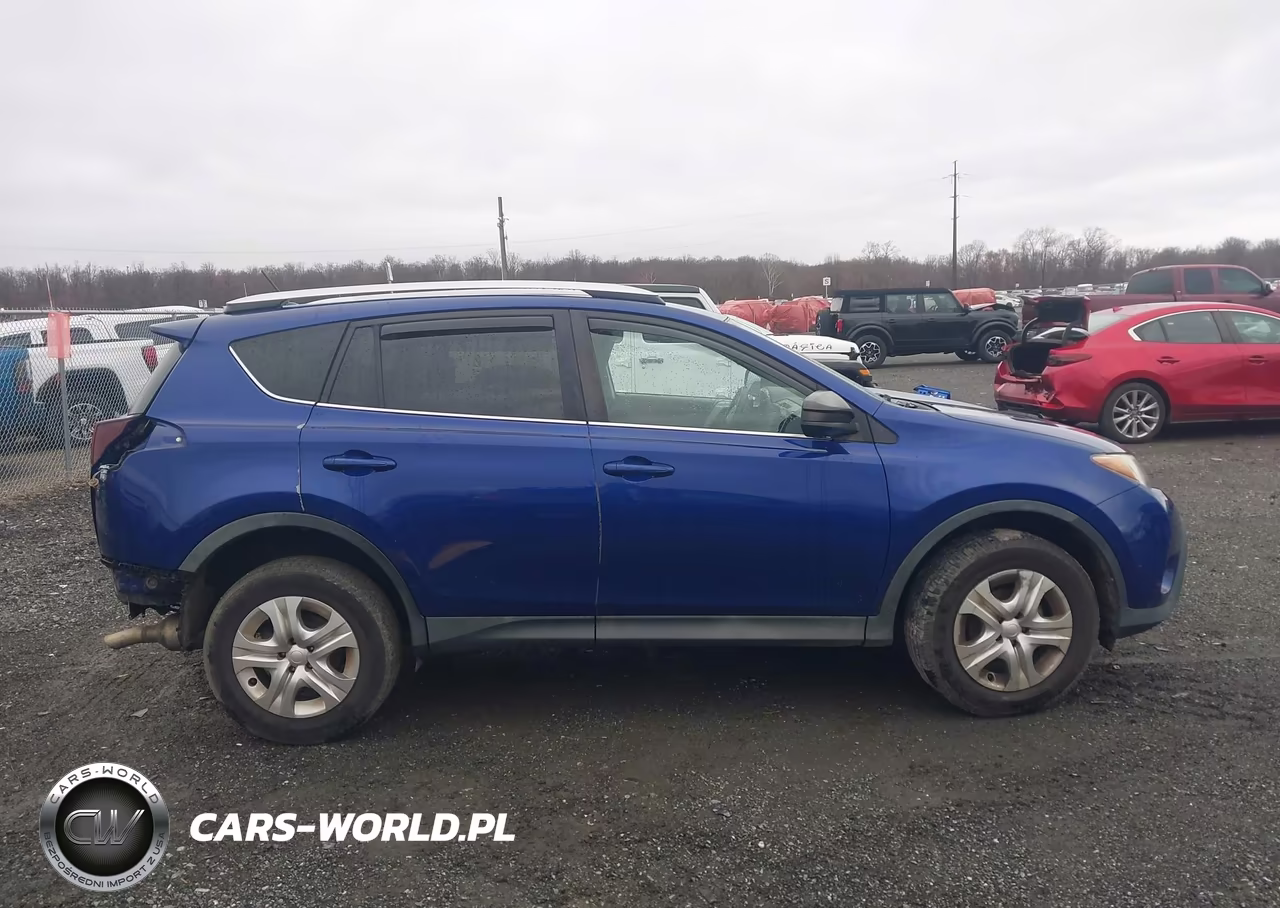 2015 Toyota Rav4 Le VIN:2T3BFREV3FW310034 - 13