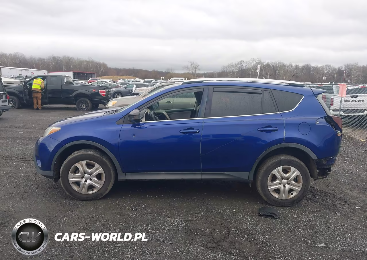 2015 Toyota Rav4 Le VIN:2T3BFREV3FW310034 - 14