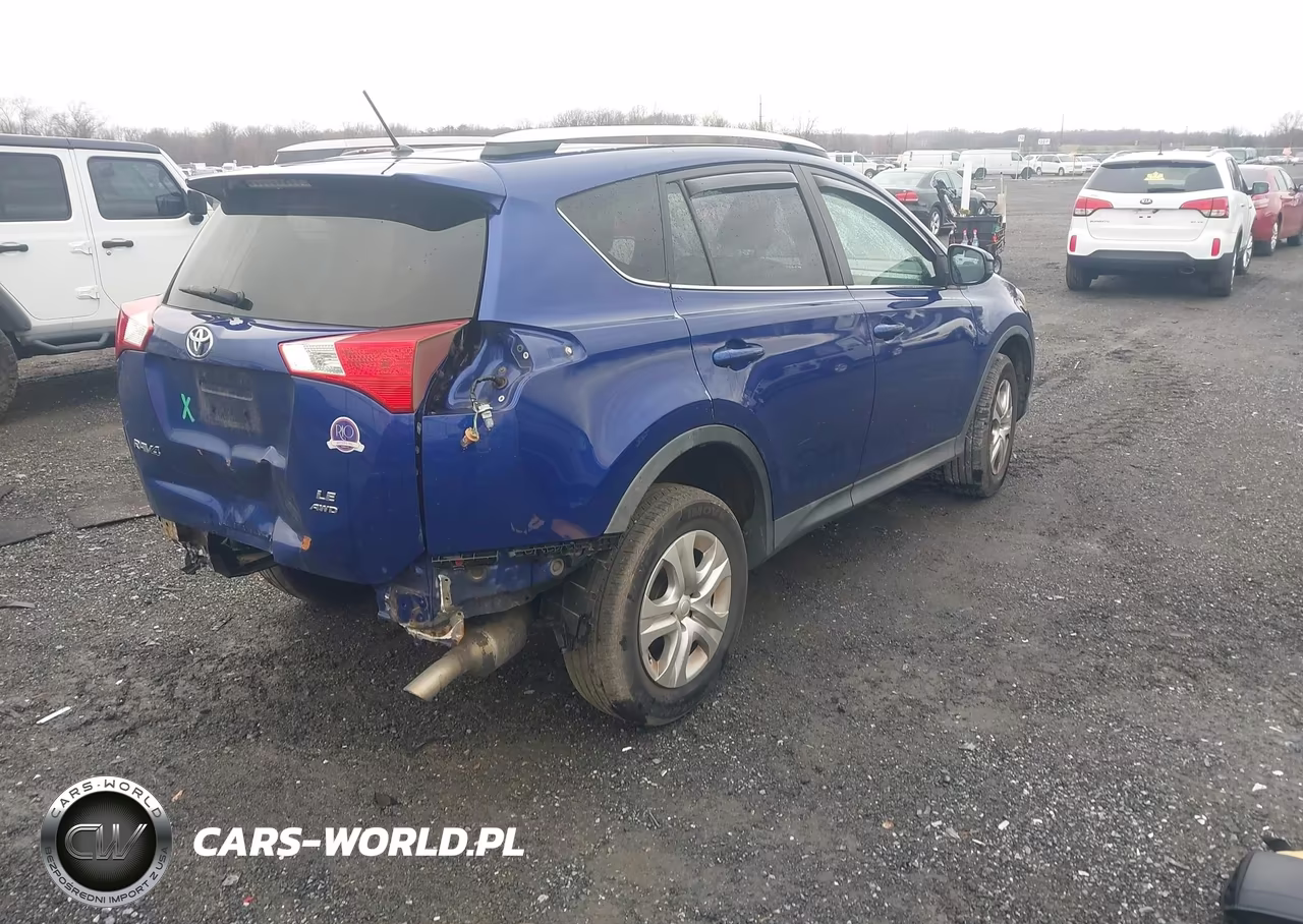 2015 Toyota Rav4 Le VIN:2T3BFREV3FW310034 - 4