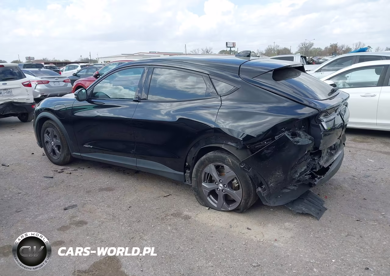 2022 Ford Mustang Mach-E Select VIN:3FMTK1RMXNMA44493 - 3