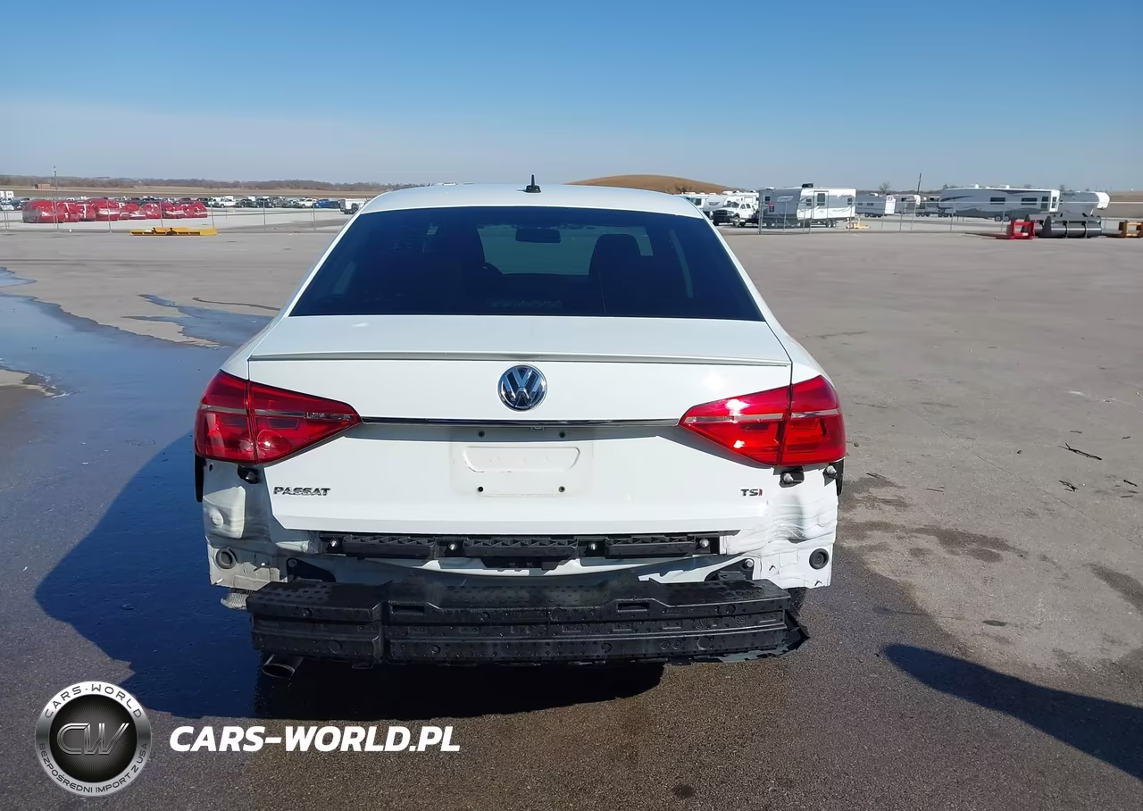 2016 Volkswagen Passat 1.8T S VIN:1VWAS7A39GC055231 - 17