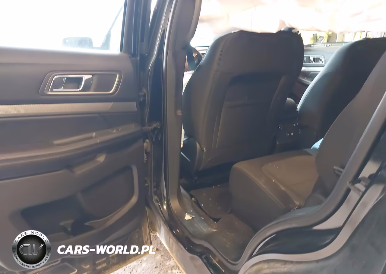 2018 Ford Explorer Xlt VIN:1FM5K8DH7JGB77468 - 8