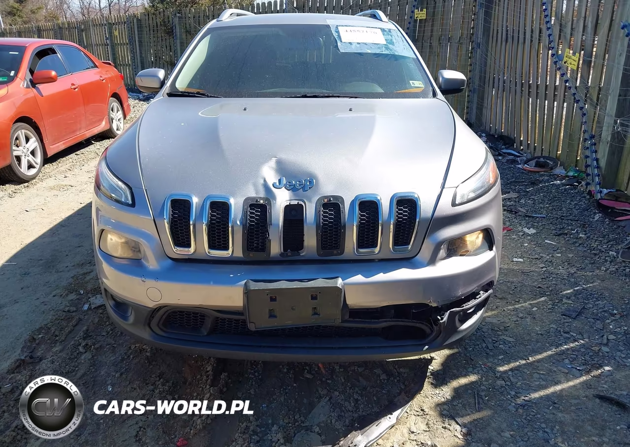 2014 Jeep Cherokee Latitude VIN:1C4PJMCS4EW121831 - 6