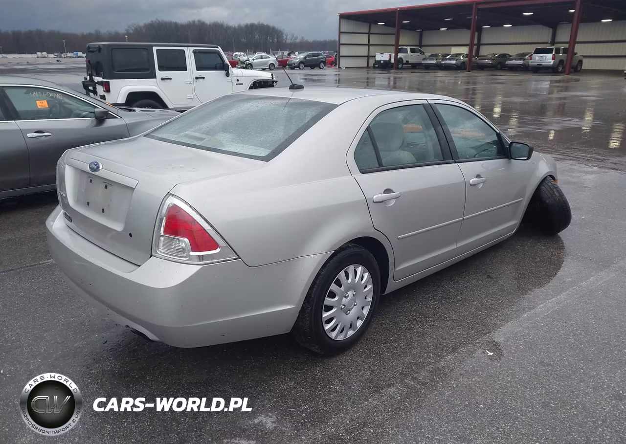 2008 Ford Fusion S VIN:3FAHP06Z38R147922 - 4