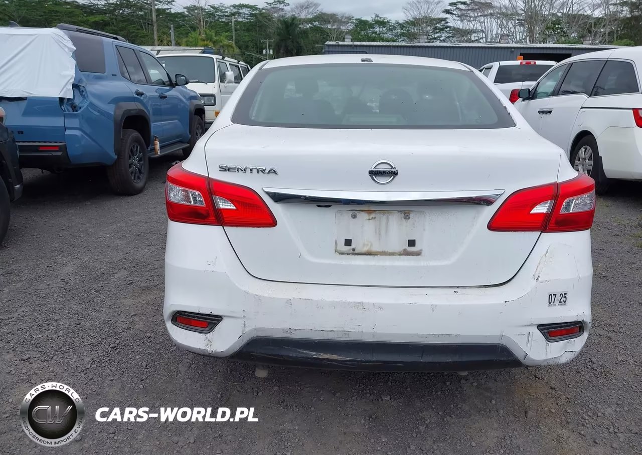 2018 Nissan Sentra S VIN:3N1AB7AP0JY204990 - 16