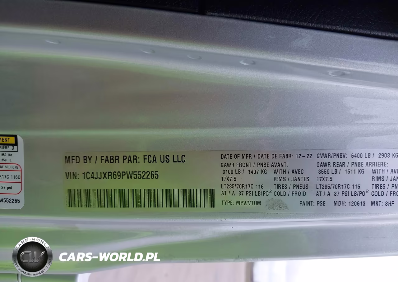 2023 Jeep Wrangler 4Xe 4-Door Rubicon VIN:1C4JJXR69PW552265 - 9