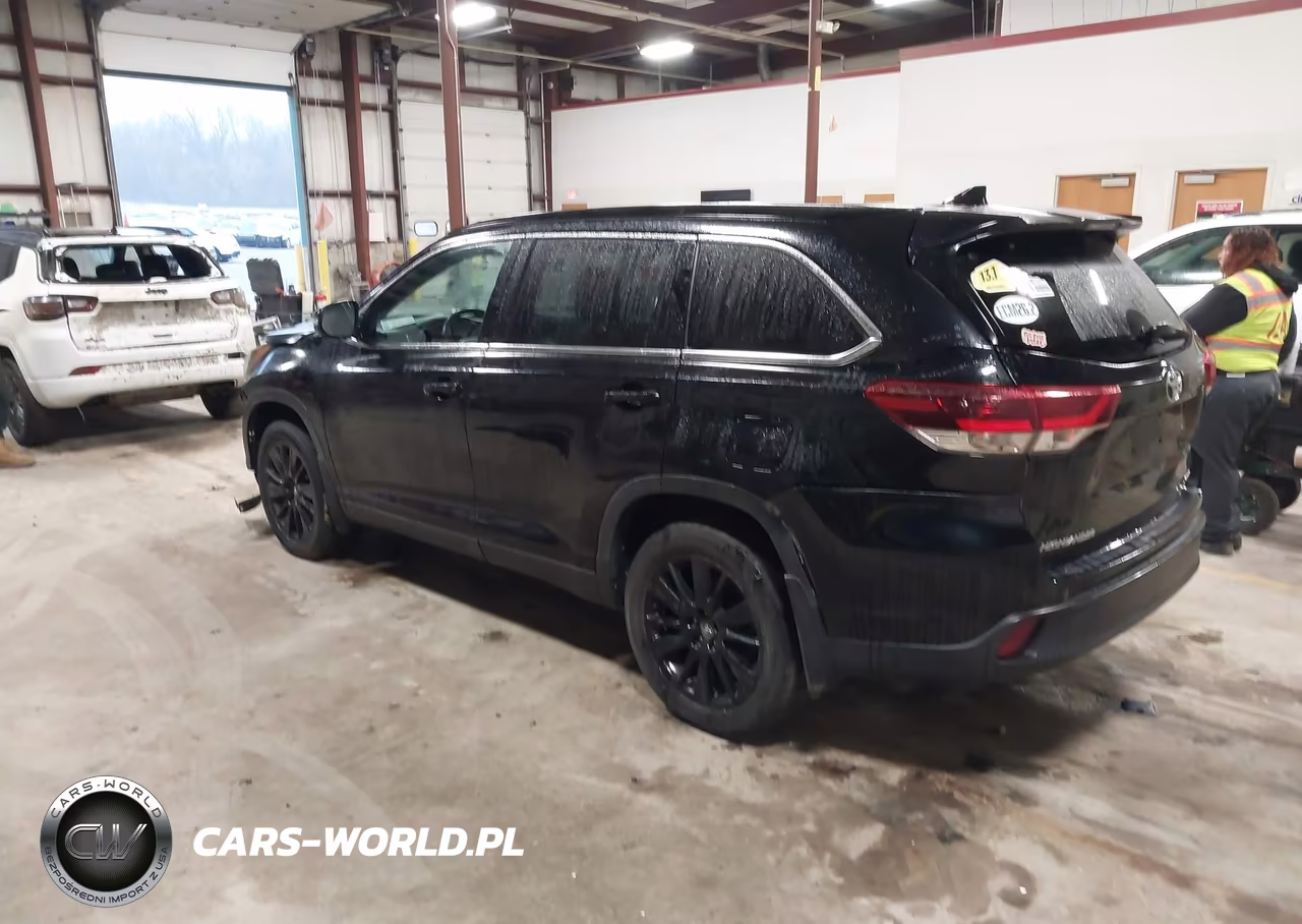 2019 Toyota Highlander Se VIN:5TDJZRFHXKS609849 - 3