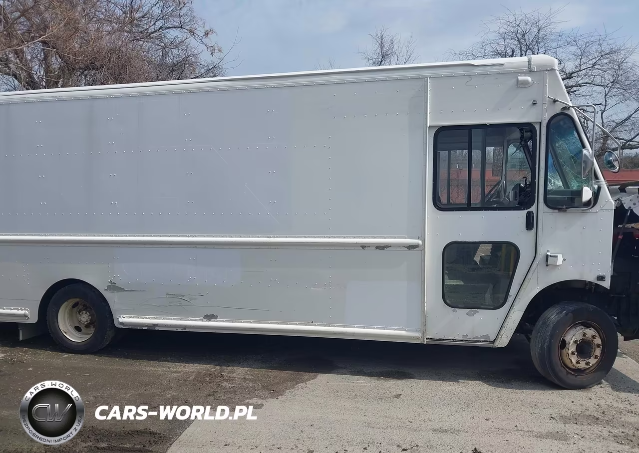 2016 Freightliner Chassis M Line Walk-In Van VIN:4UZAC3DV4GCHW8462 - 13