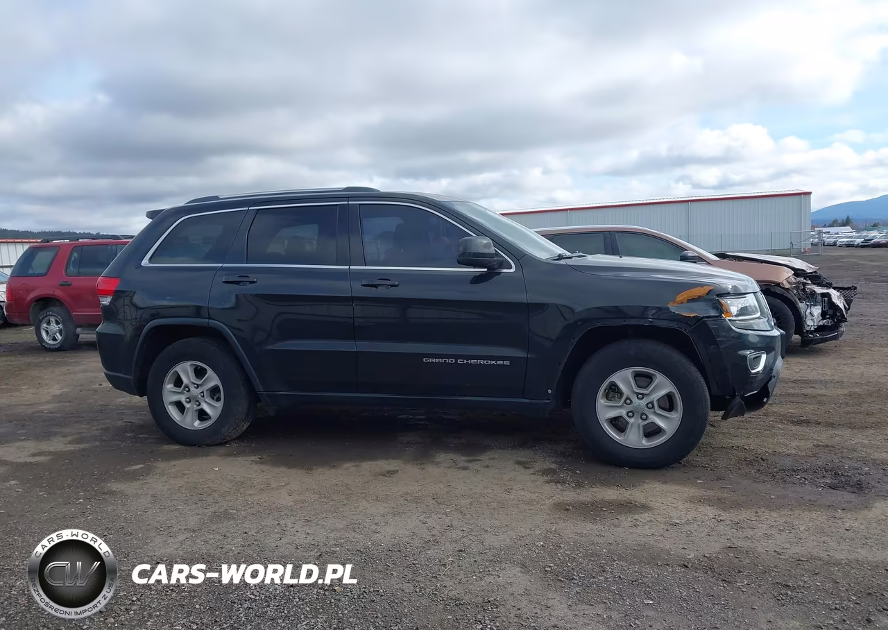 2014 Jeep Grand Cherokee Laredo VIN:1C4RJFAG1EC545925 - 13