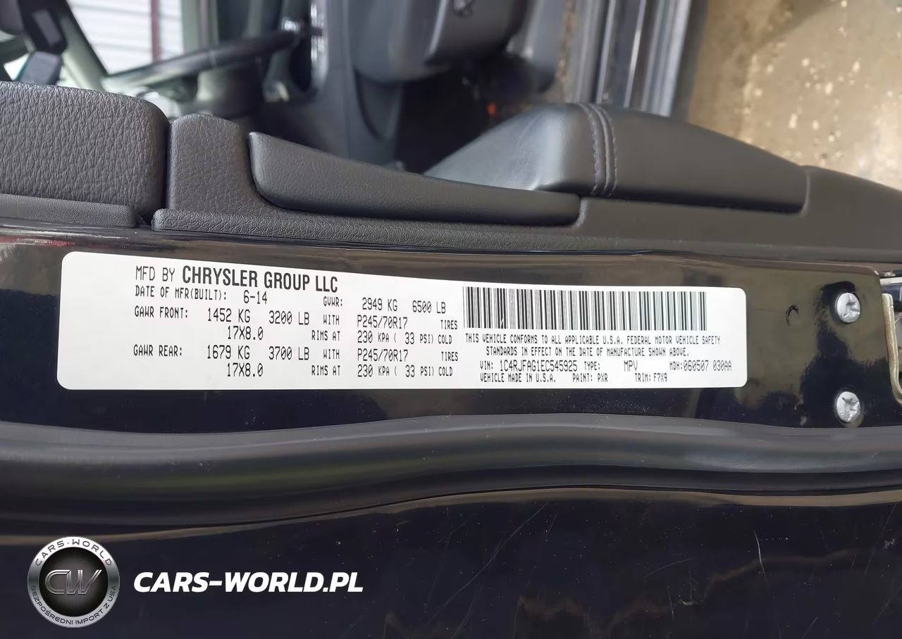 2014 Jeep Grand Cherokee Laredo VIN:1C4RJFAG1EC545925 - 9