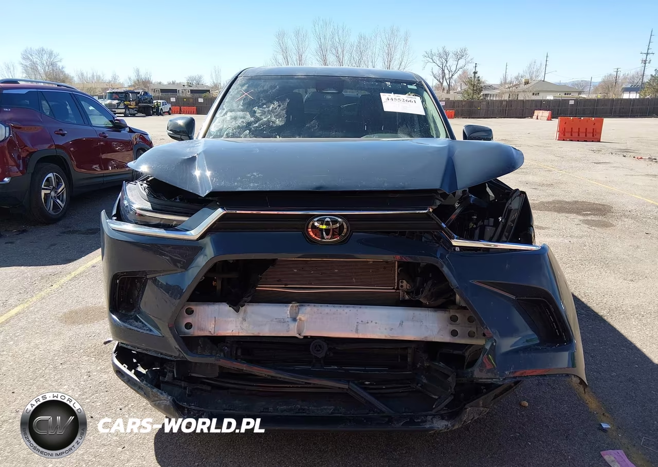 2025 Toyota Grand Highlander Hybrid Le VIN:5TDACAB50SS047460 - 6