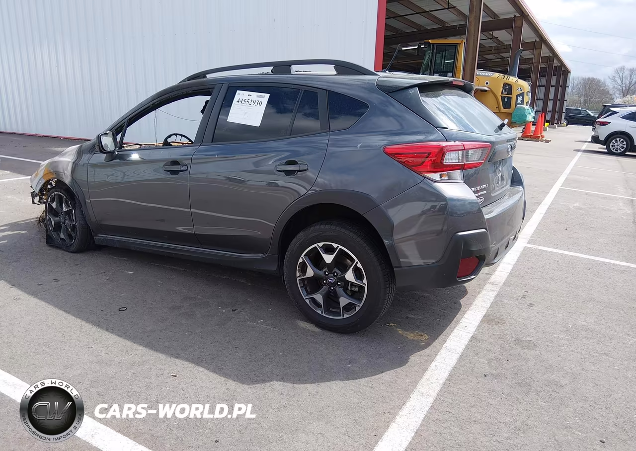 2020 Subaru Crosstrek VIN:JF2GTABC3L8205628 - 3