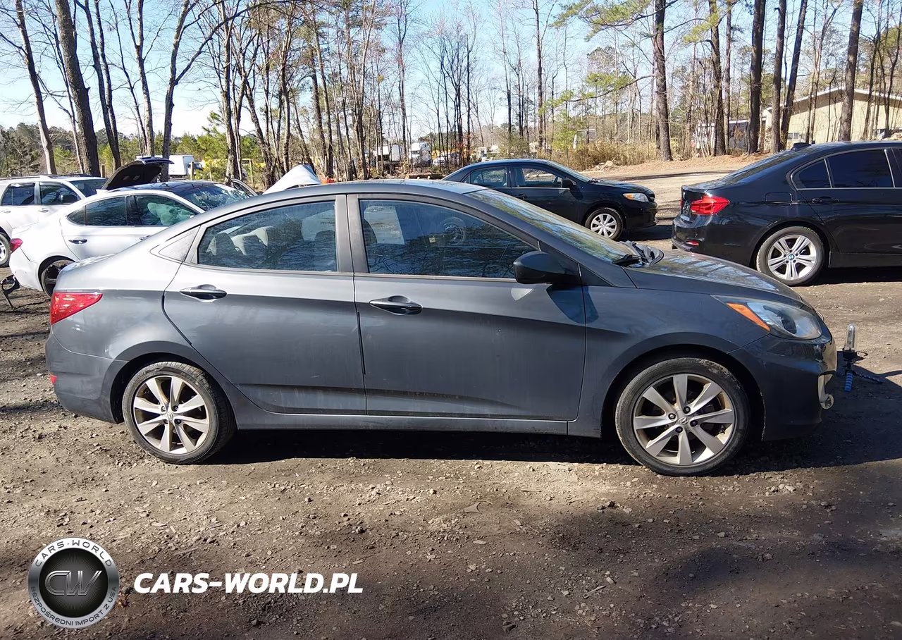 2012 Hyundai Accent Gls VIN:KMHCU4AE6CU136080 - 13