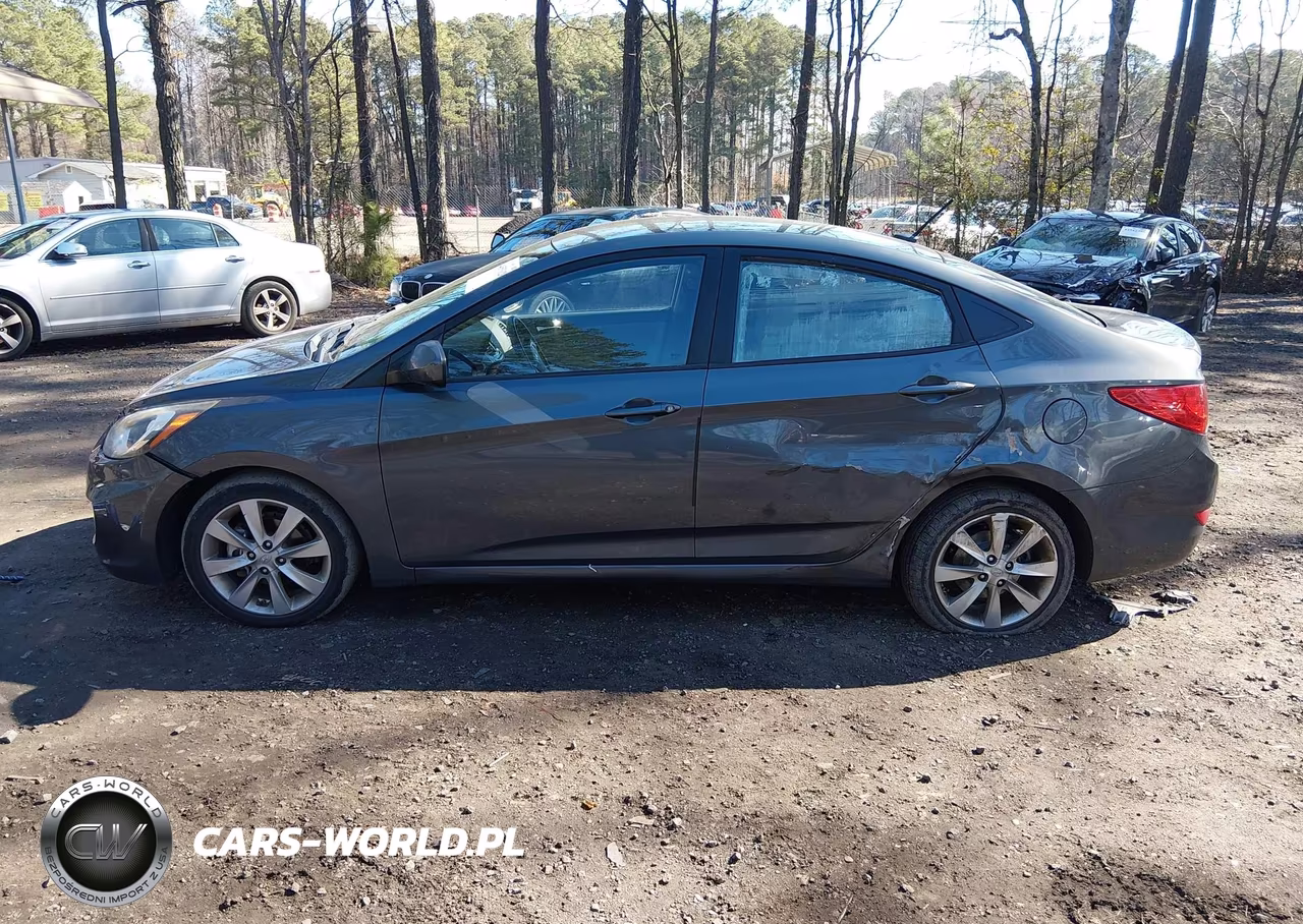 2012 Hyundai Accent Gls VIN:KMHCU4AE6CU136080 - 14