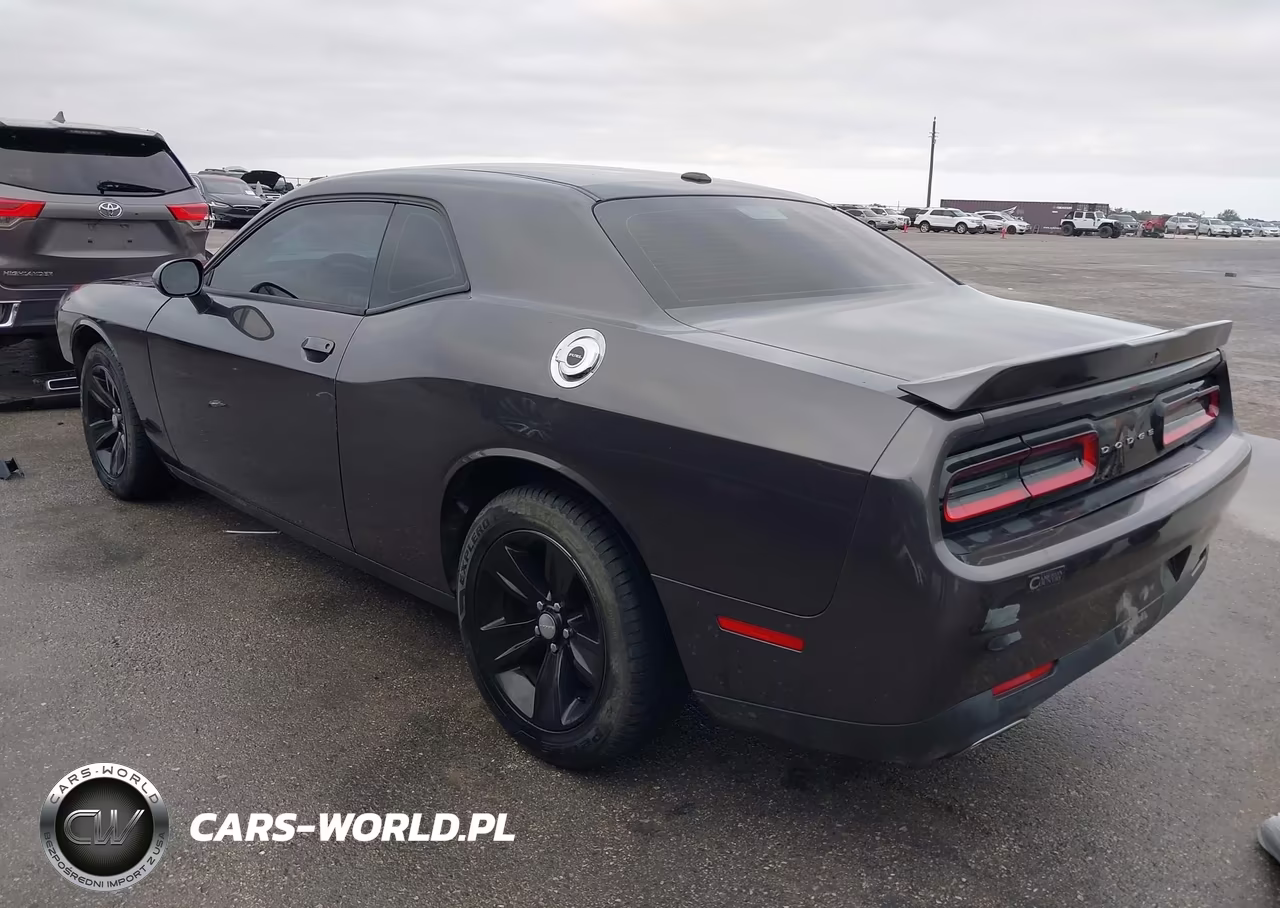 2021 Dodge Challenger Sxt VIN:2C3CDZAGXMH534498 - 3