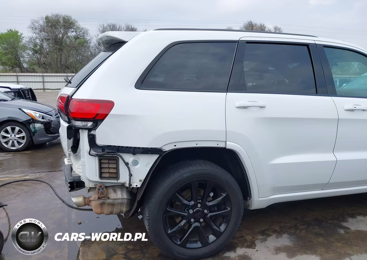 2021 Jeep Grand Cherokee Laredo X 4X2 VIN:1C4RJEAG6MC596488 - 18