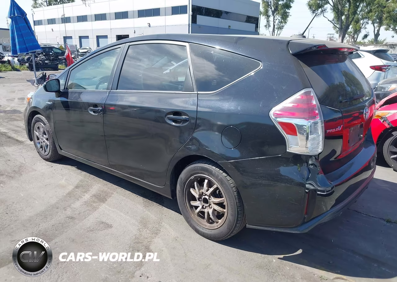 2016 Toyota Prius V Four VIN:JTDZN3EU6GJ044241 - 3