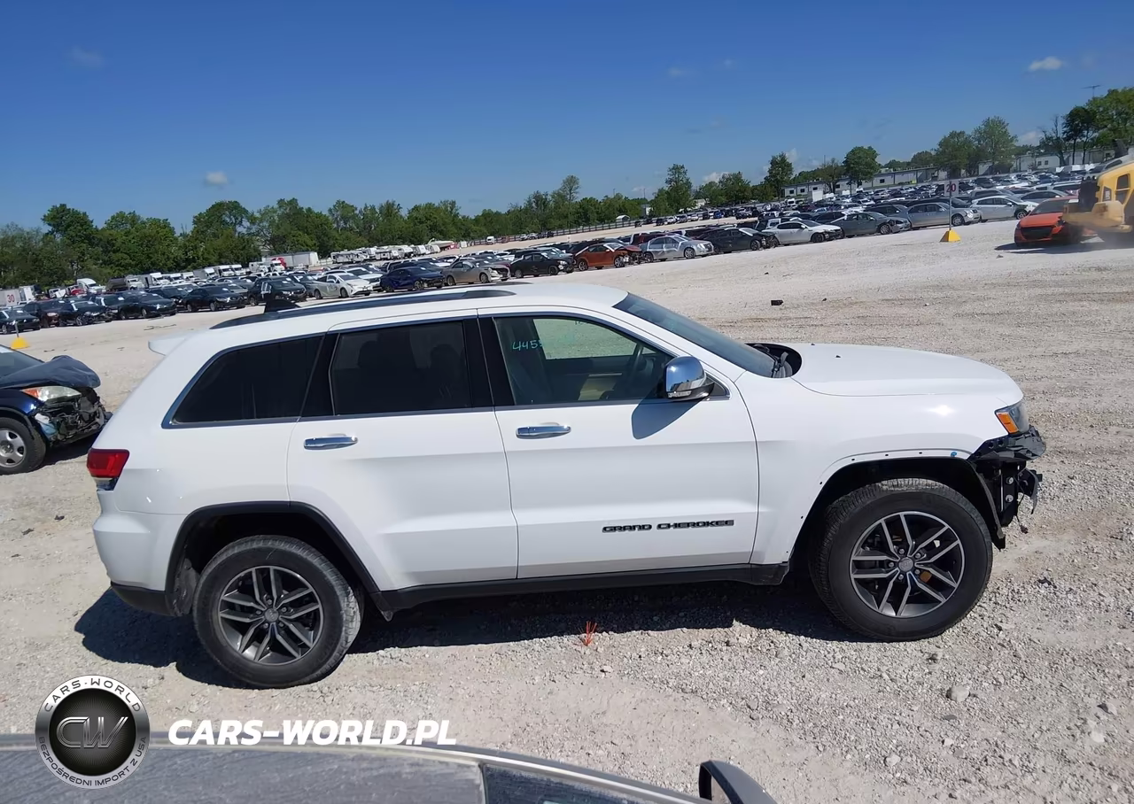 2018 Jeep Grand Cherokee Limited 4X4 VIN:1C4RJFBG3JC220217 - 13