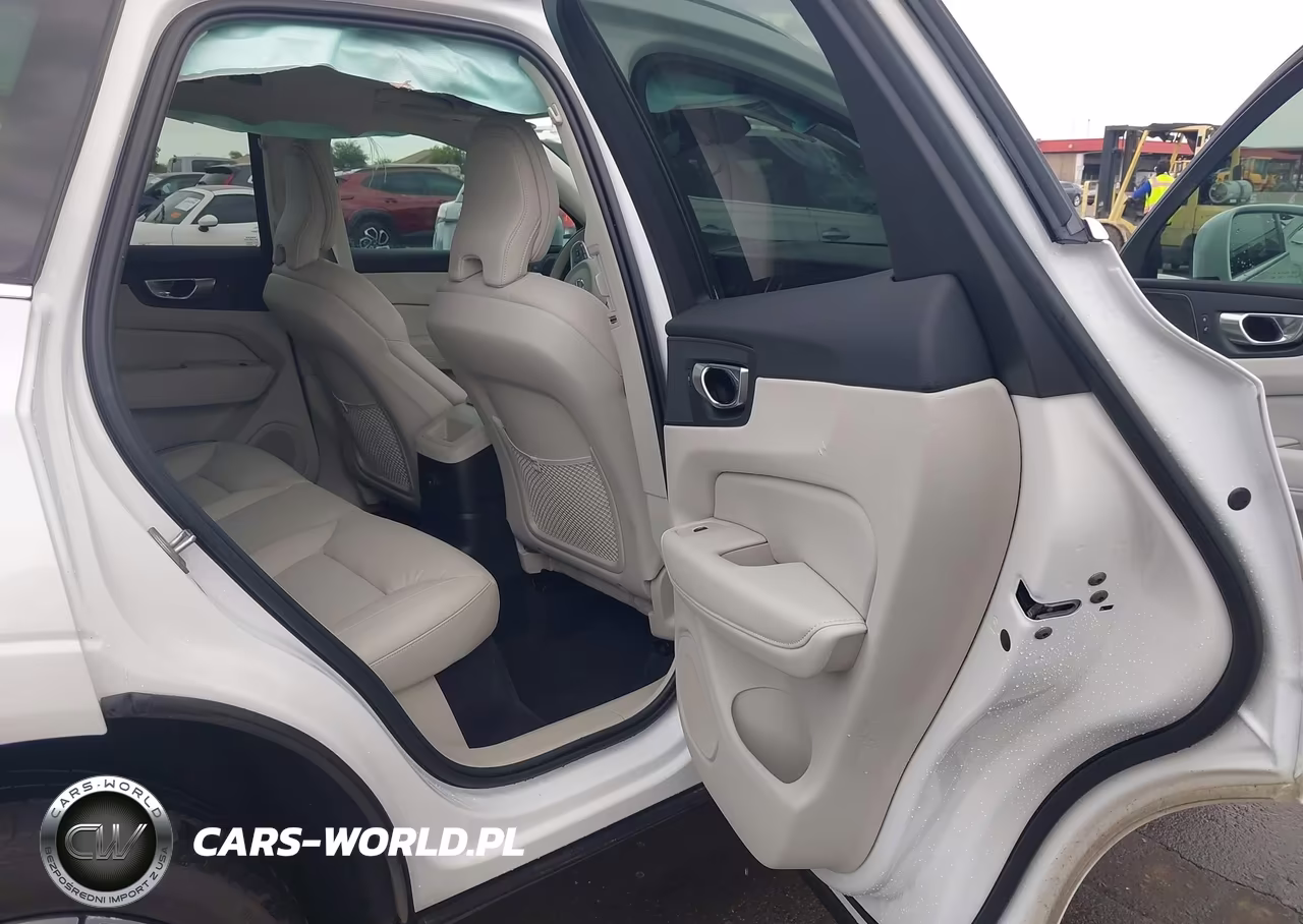 2023 Volvo Xc60 Recharge Plug-In Hybrid T8 Plus Bright Theme VIN:YV4H60DE4P1379321 - 8